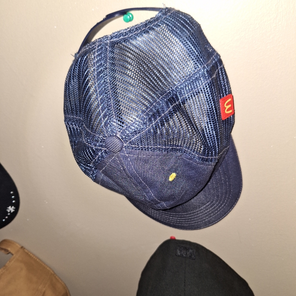 Mcdonalds worker hat